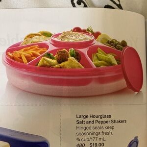 Tupperware Serving Center